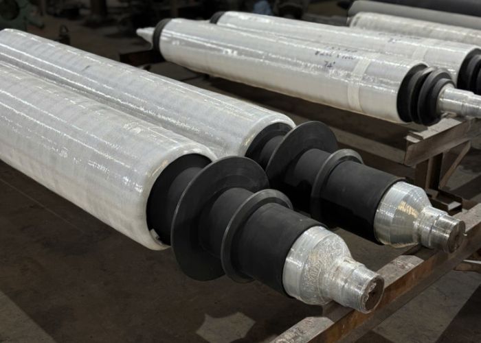 Trục vắt Hypalon nguyên chất có độ đặc chắc cao, không bị trương nở khi ngâm trong dung môi