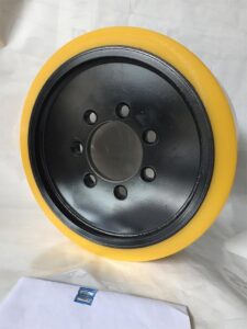 Các loại bánh xe nâng điện
