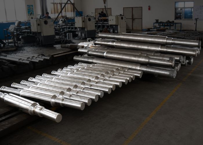 Lớp mạ crom cứng chống oxy hóa và chịu nhiệt tốt, giúp bảo vệ lõi trục rulo trước môi trường khắc nghiệt